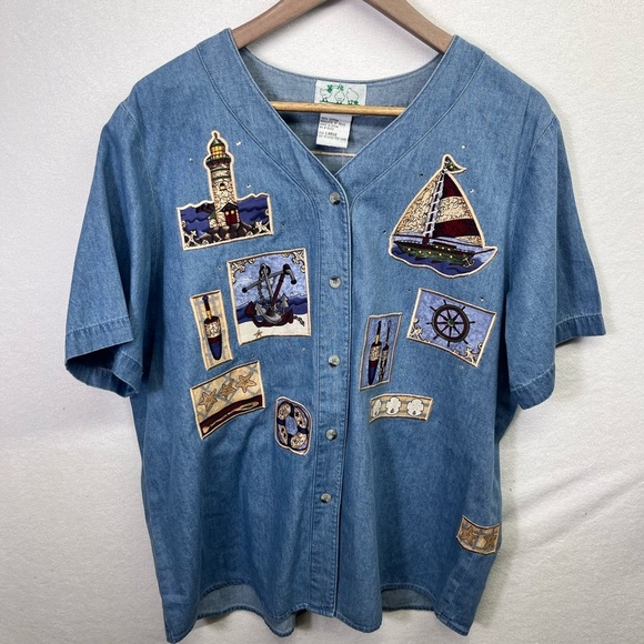 Quacker Factory Vintage Denim Lighthouse Shirt Womens L Embroidered Ocean 1781 - Picture 1 of 10